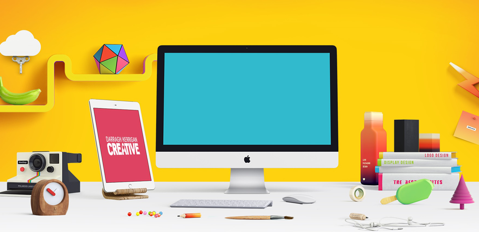 Un escritorio con un ordenador y una tablet